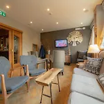 Готель Astoria 3*