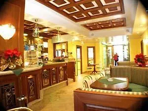 Astoria 3*